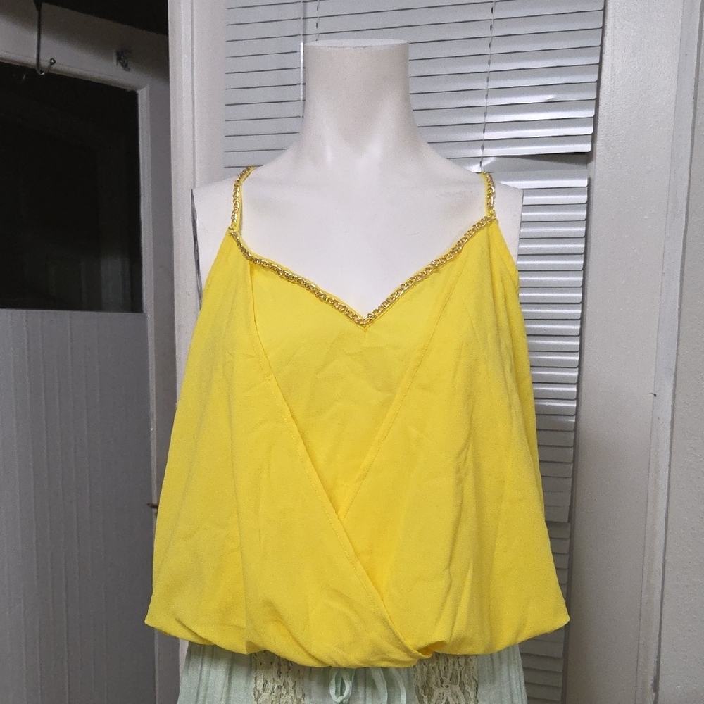 Chic Yellow Camisole with Gold Trim Large Sz [1140]